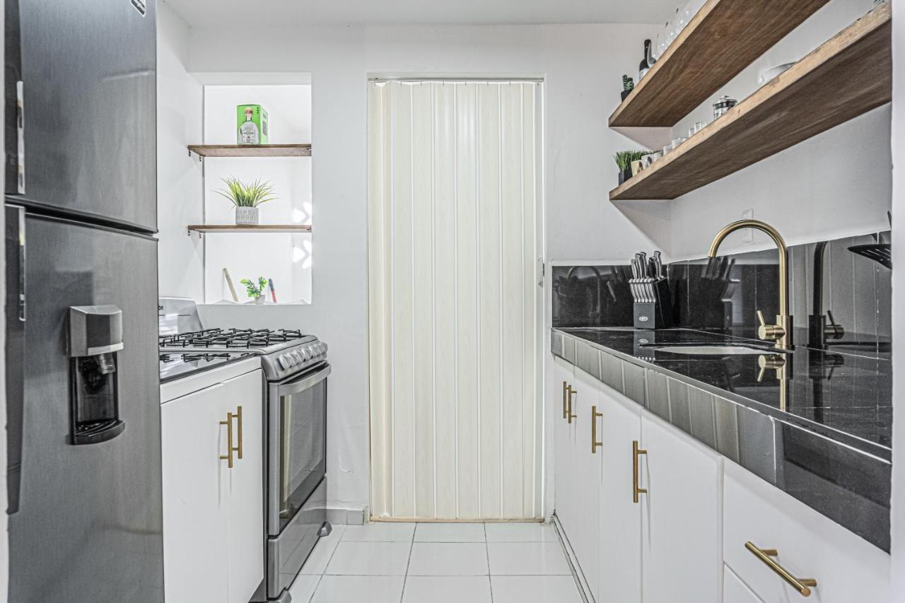 Pako Stays - Luxurious & Spacious 2 Bedroom Apartments Close To The Beach, Free Wi-Fi, Ideal Location In Downtown Cancun Centro 外观 照片
