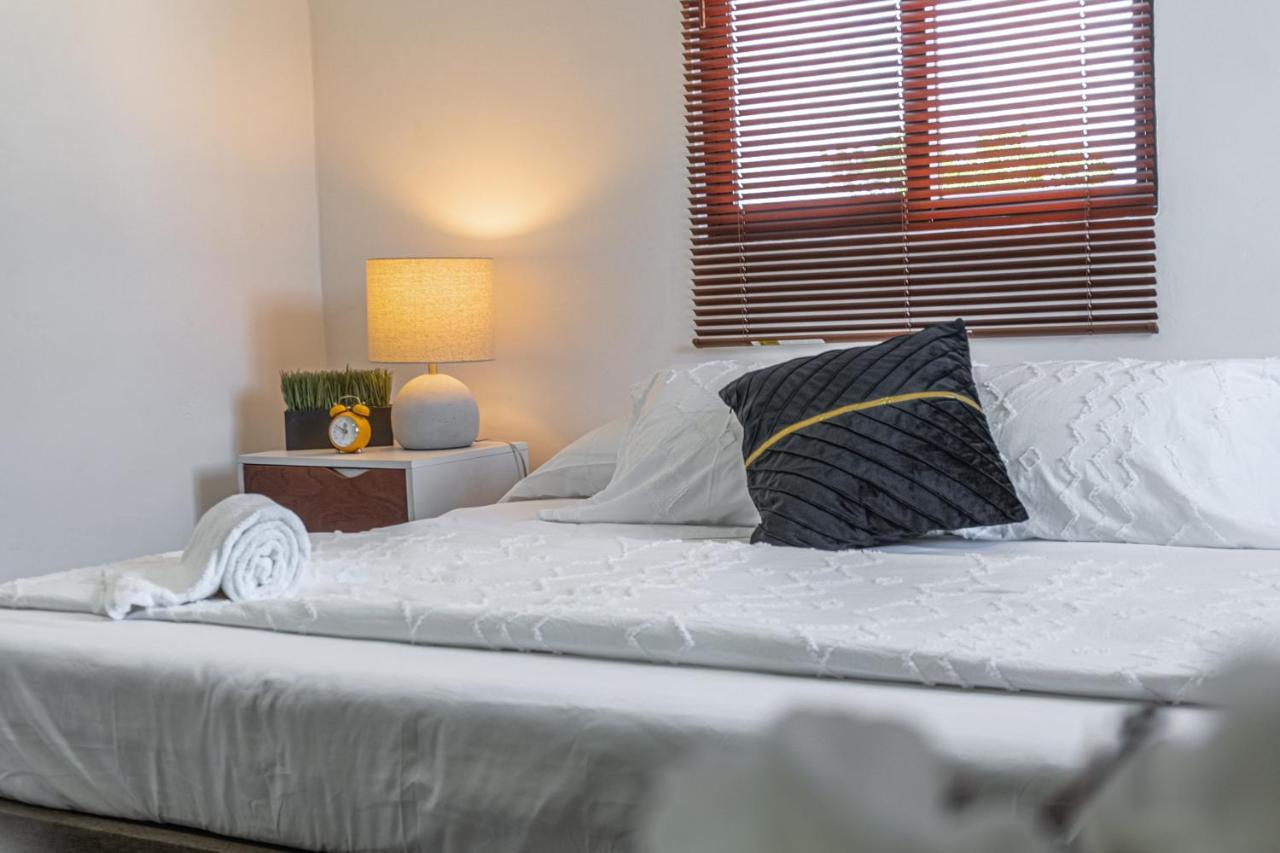 Pako Stays - Luxurious & Spacious 2 Bedroom Apartments Close To The Beach, Free Wi-Fi, Ideal Location In Downtown Cancun Centro 外观 照片